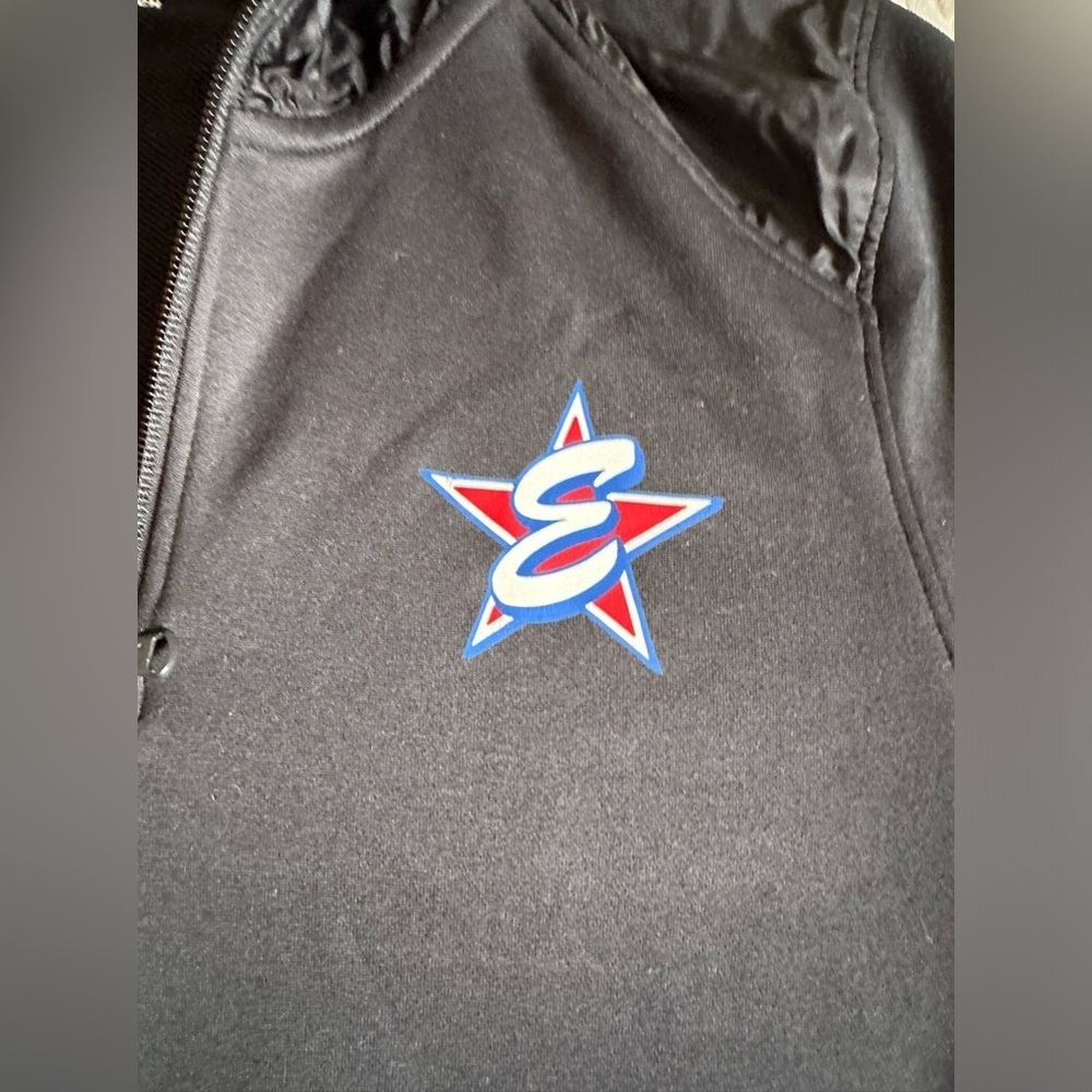 Under Armour Hoddie Tee - Picture 2 of 6